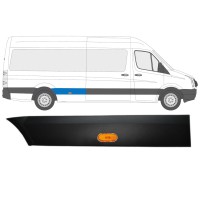 Listwa boczna błotnika tylnego z lampą do Volkswagen Crafter 2005-2017 / Prawa / Zestaw 13993