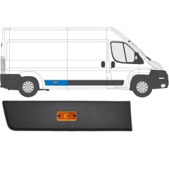 Listwa boczna tylna z lampą do Peugeot Boxer 2006-2018 / Prawa / Zestaw 14141