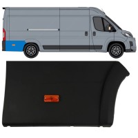 Listwa boczna tylna z lampą do Toyota Proace Max 2024- / Prawa 15899