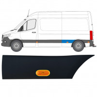 Listwa boczna błotnika tylnego z lampą do Mercedes Sprinter 2018- / Lewa / Zestaw 12969